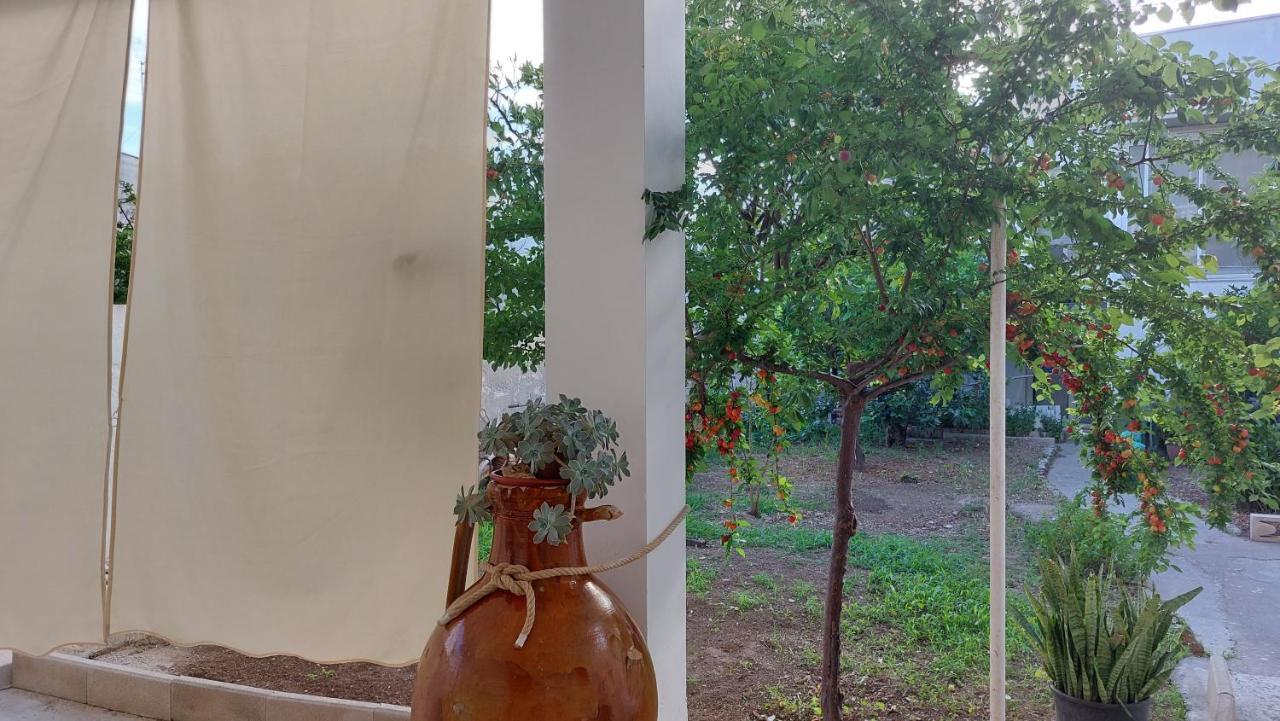 Jonia Appartamento Vacanze Vicino Al Mare Con Giardino Pulsano Dış mekan fotoğraf